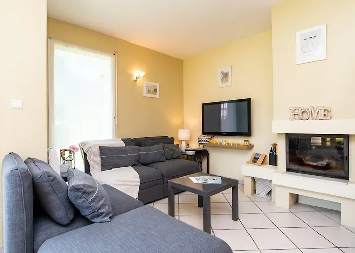 Maison 8 Personnes Au Coeur De La Vallee Du Louron