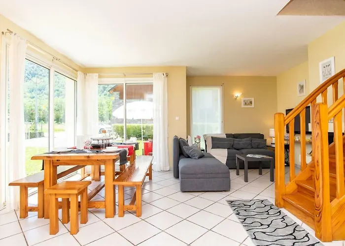 Maison 8 Personnes Au Coeur De La Vallee Du Louron Holiday home Loudenvielle