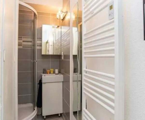 Holiday home Maison 8 Personnes Au Coeur De La Vallee Du Louron Loudenvielle