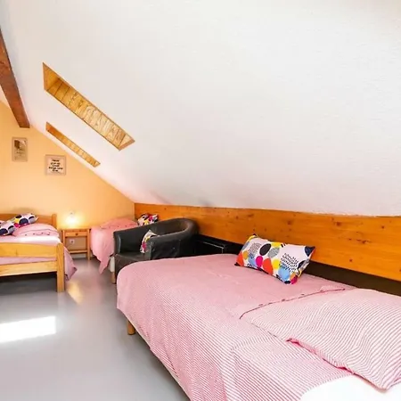 Maison 8 Personnes Au Coeur De La Vallee Du Louron