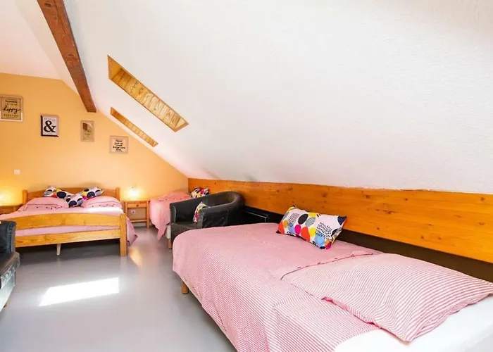 Maison 8 Personnes Au Coeur De La Vallee Du Louron